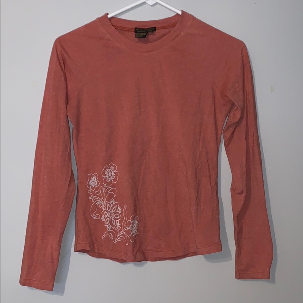 long sleeve t-shirt